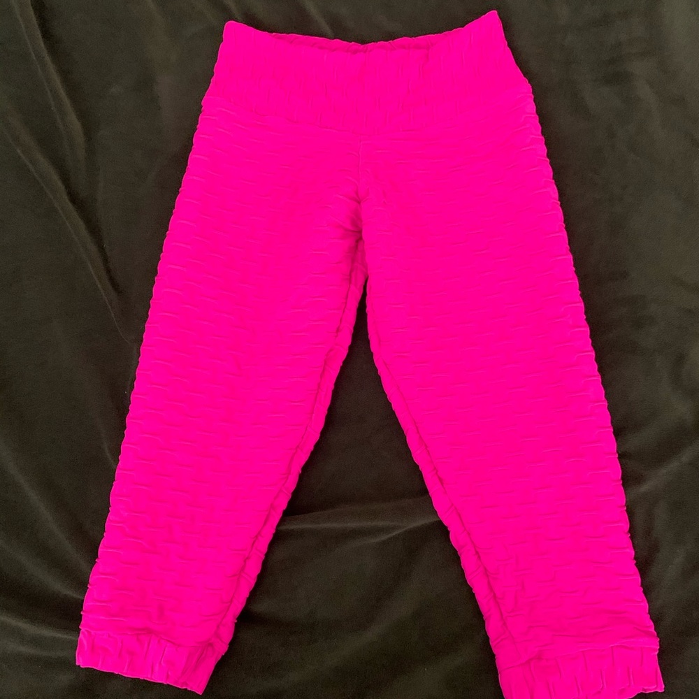 Bum Bum Bucana Capris